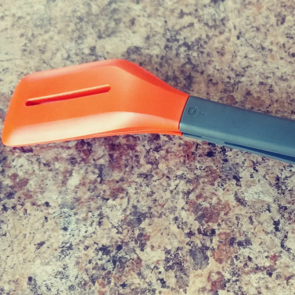 Joseph Joseph Turner Tongs Ergonomic Silicone Tongs - Gray/Orange